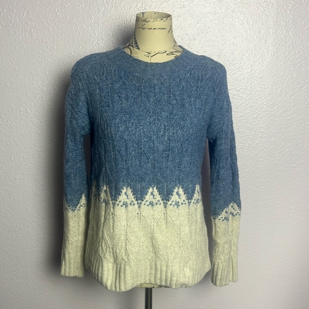Fitted Sweater Top